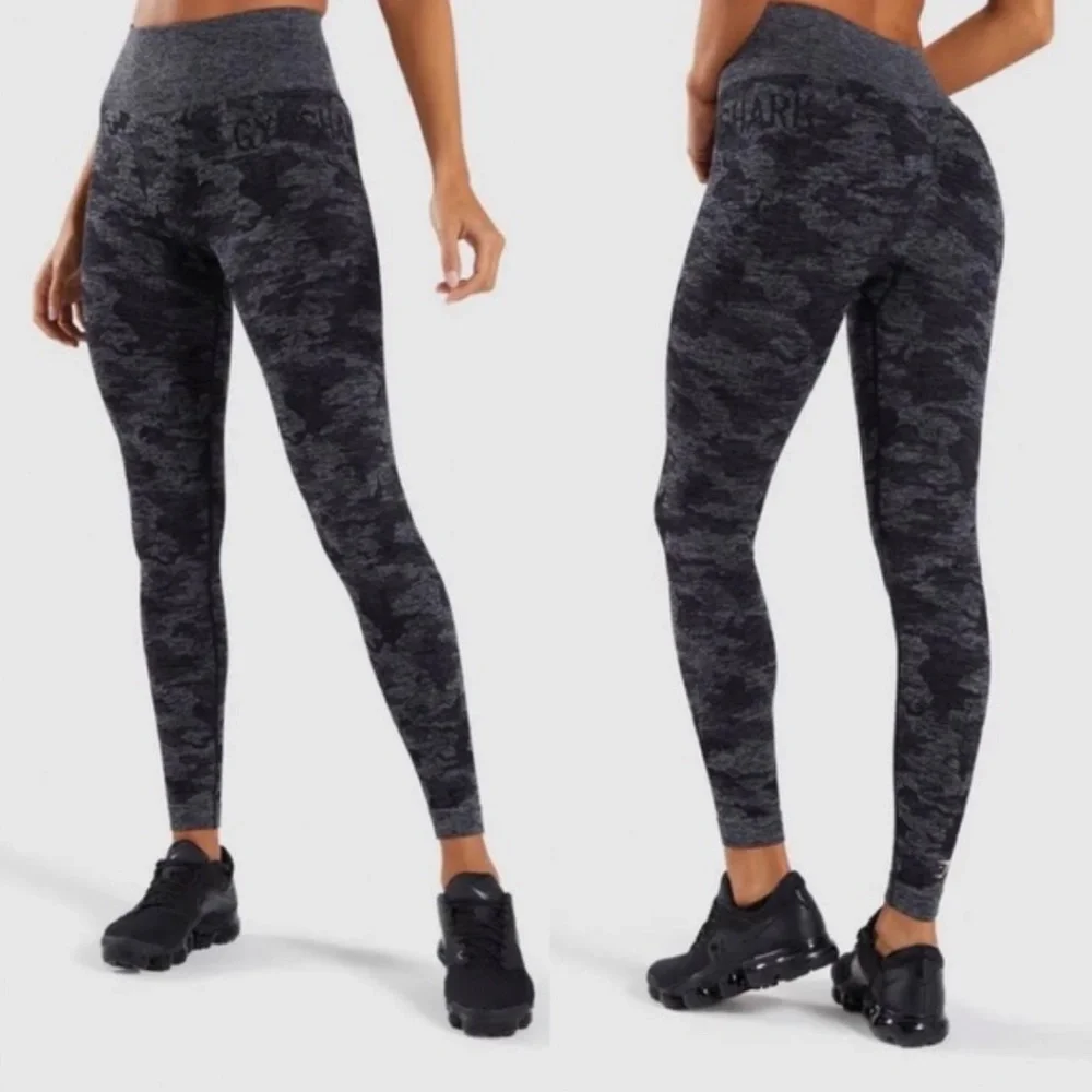 Gymshark Adapt Camo Seamless Leggings 25” inseam Grey Black Size Medium - Picture 1 of 5